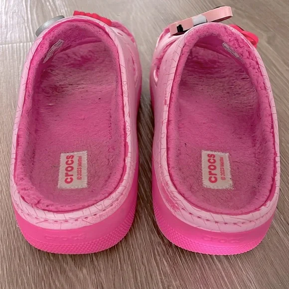 Limited Edition 2024 Mattel Barbie Crocs Cozy Sandal Pink Women’s Size 10 - Picture 3 of 6